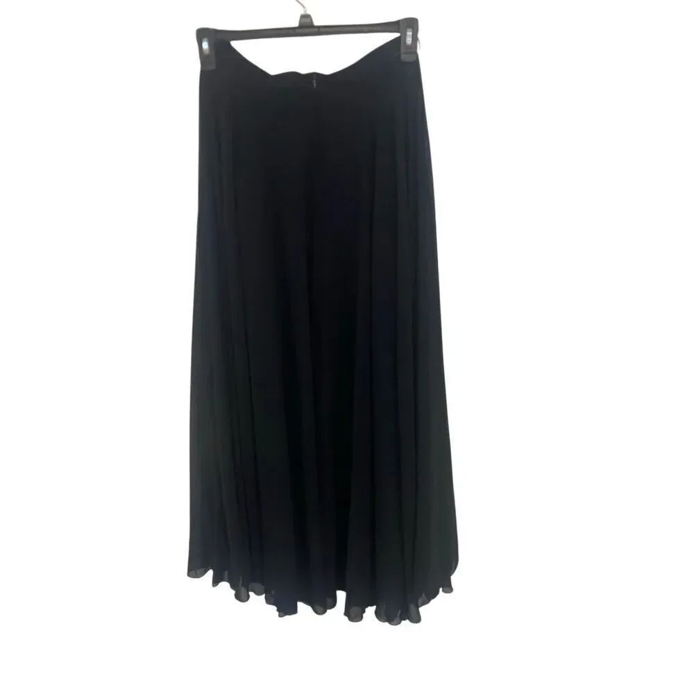 NWT Chicwish medium long layer black flowy maxi skirt zipper back
